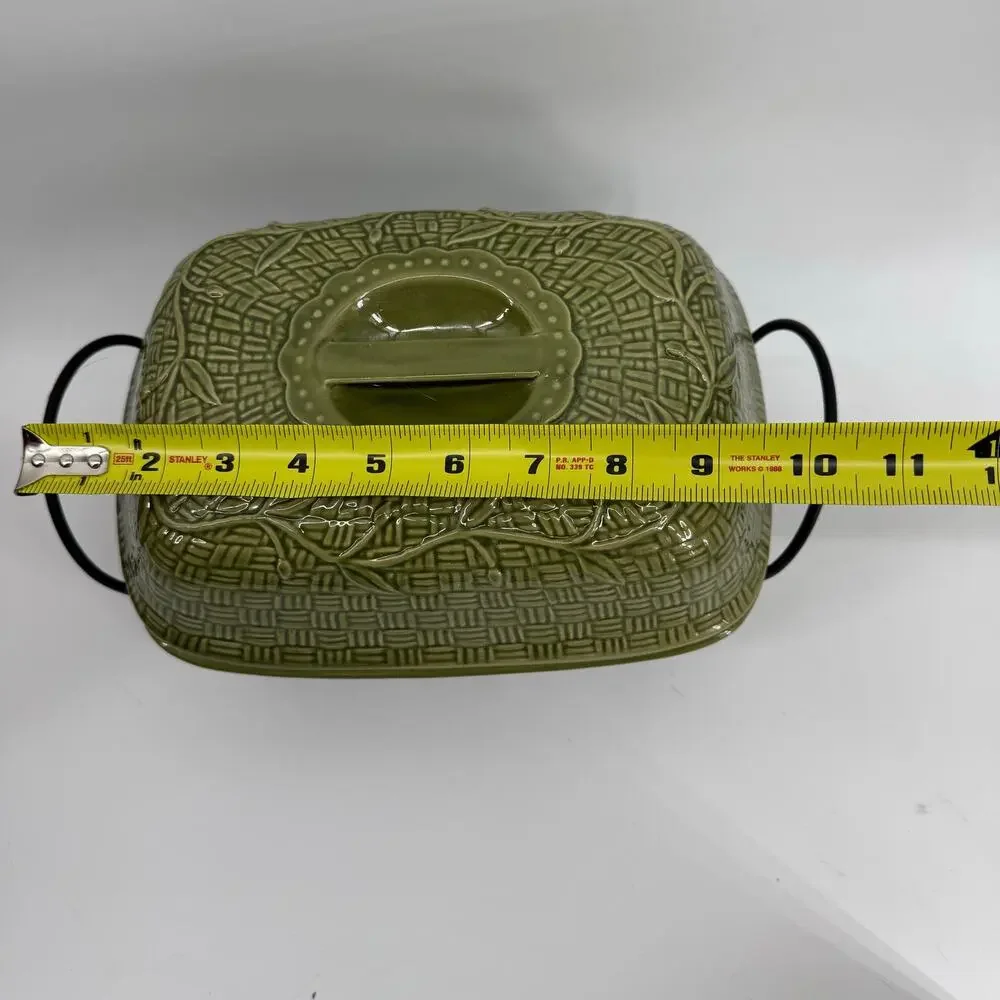 Temp-tations Orchard Vine Green 4Qt Covered Baker Dish with Lid & Wire Rack